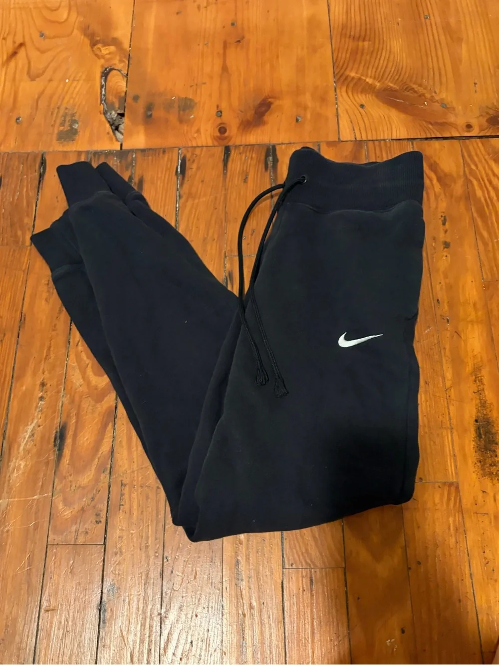Women’s Nike sweatpants